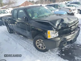 2008 Chevrolet Silverado 1500 Work Truck with VIN 1GCEC19X88Z326767, listed as a IAAI auction lot 41597236 with 196,007 mi miles and . Bid and sale history available at DreamBid. Image 1.