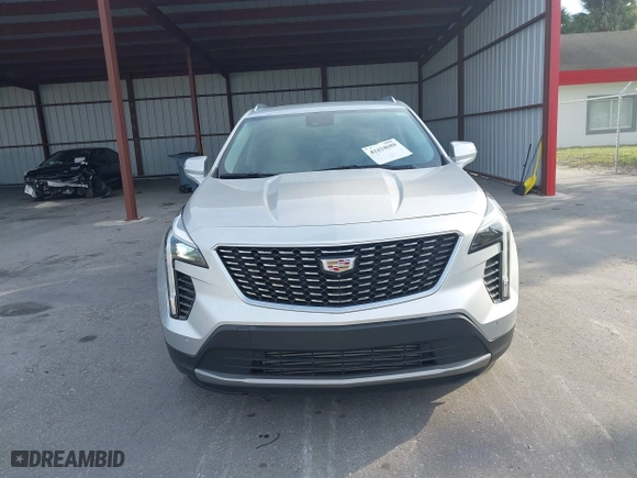 2020 Cadillac XT4 FWD Premium Luxury with VIN 1GYFZCR44LF060642, listed as a IAAI auction lot 41624689 with 37,901 mi miles. Bid and sale history available at carsss.com. Image 12.