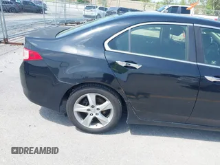 2013 Acura TSX z VIN JH4CU2F44DC000884, wystawiony jako IAAI lot #42507404 z przebiegiem 259 176 mil mil oraz . Historia ofert i sprzedaży dostępna na DreamBid. Obrazek 17.