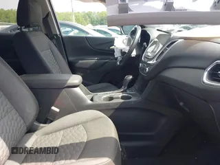 2019 Chevrolet Equinox LT z VIN 3GNAXUEV4KL149570, wystawiony jako IAAI lot #42250214 z przebiegiem 79 743 mil mil oraz . Historia ofert i sprzedaży dostępna na DreamBid. Obrazek 5.
