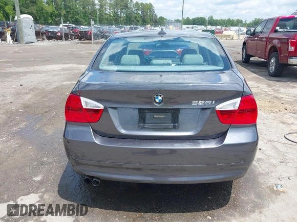 2006 BMW 3 Series 325i with VIN WBAVB17576NK31560, listed as a IAAI auction lot 42384770 with 186,091 mi miles and . Bid and sale history available at DreamBid. Image 16.