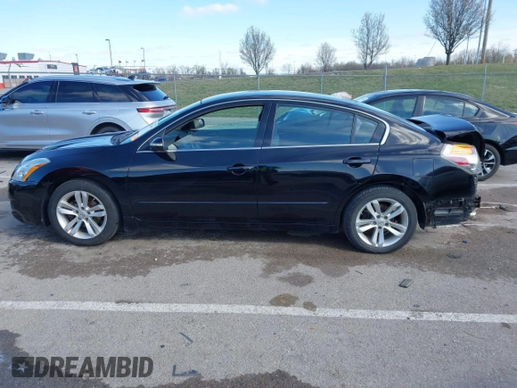 2010 Nissan Altima 3.5 SR with VIN 1N4BL2AP7AC111559, listed as a IAAI auction lot 41823698 with 154,865 mi miles. Bid and sale history available at carsss.com. Image 15.