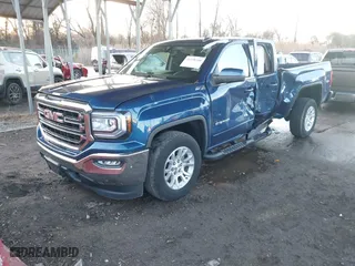 2018 GMC Sierra 1500 SLE with VIN 2GTV2MEC2J1110726, listed as a IAAI auction lot 41108100 with 37,134 mi miles. Bid and sale history available at carsss.com. Image 17.