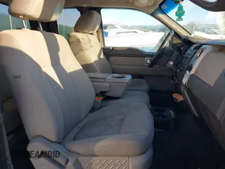 2009 Ford F-150 XL with VIN 1FTPX14V49FA37682, listed as a IAAI auction lot 41589752 with 176,691 mi miles. Bid and sale history available at carsss.com. Image 5.