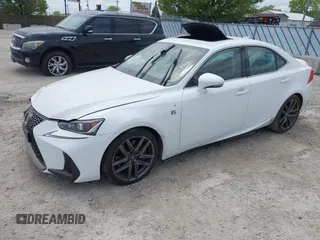 2019 Lexus IS 300 с VIN JTHC81D29K5036510, выставлен на аукционе IAAI как лот 42257199 с пробегом 65 468 миль миль и . История ставок и продаж доступна на DreamBid. Изображение 17.