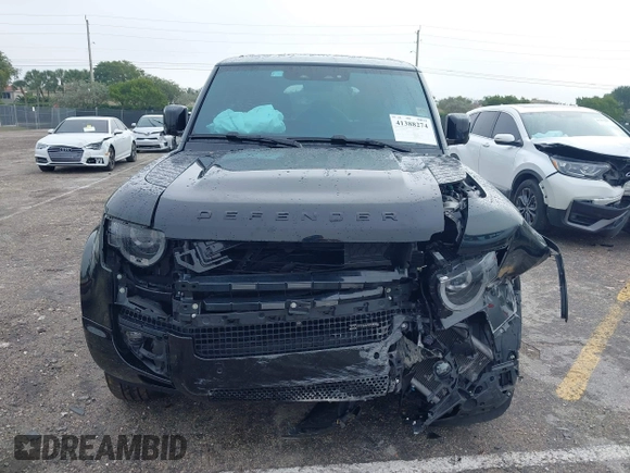 2023 Land Rover Defender X-Dynamic SE with VIN SALE27EU3P2185303, listed as a IAAI auction lot 41388274 with 18,803 mi miles and . Bid and sale history available at DreamBid. Image 13.