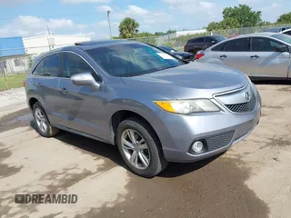 2013 Acura RDX Tech Pkg with VIN 5J8TB3H55DL007055, listed as a IAAI auction lot 42105415 with 251,582 mi miles. Bid and sale history available at carsss.com. Image 1.