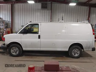 2017 GMC Savana Cargo Van with VIN 1GTW7AFG9H1150162, listed as a IAAI auction lot 41601460 with 112,453 mi miles. Bid and sale history available at carsss.com. Image 15.