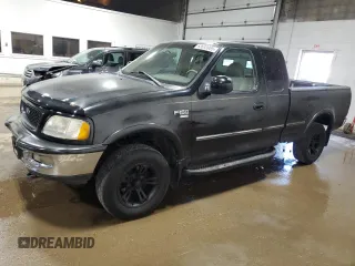 1998 Ford F-150 z VIN 2FTZX18W1WCA70545, wystawiony jako Copart lot #63653985 z przebiegiem 155 166 mil mil oraz Czysty tytuł • Clean title. Historia ofert i sprzedaży dostępna na DreamBid. Obrazek 1.