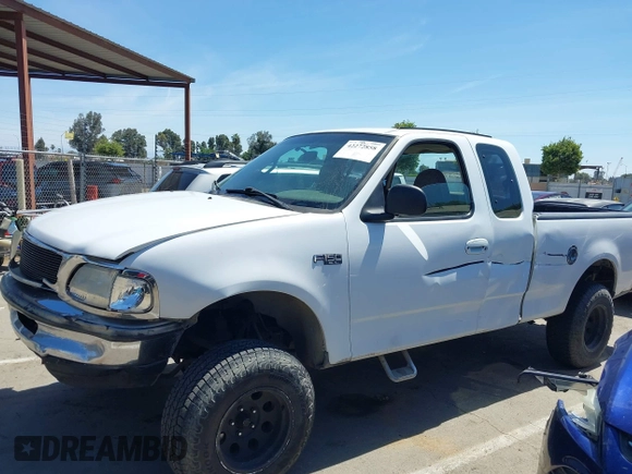 1997 Ford F-150 with VIN 1FTDX1766VNB41629, listed as a IAAI auction lot 42272858 with 202,367 mi miles and . Bid and sale history available at DreamBid. Image 14.