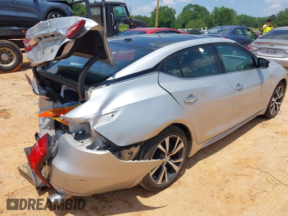 2016 Nissan Maxima SR with VIN 1N4AA6AP7GC389606, listed as a IAAI auction lot 42451614 with 114,957 mi miles and . Bid and sale history available at DreamBid. Image 4.