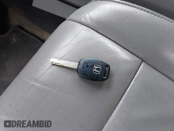 2015 Honda Pilot EX-L with VIN 5FNYF4H51FB064583, listed as a IAAI auction lot 41977746 with 120,398 mi miles and . Bid and sale history available at carsss.com. Image 11.