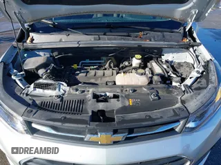 2020 Chevrolet Trax LS with VIN KL7CJKSB4LB322134, listed as a IAAI auction lot 41102287 with 45,264 mi miles. Bid and sale history available at carsss.com. Image 10.