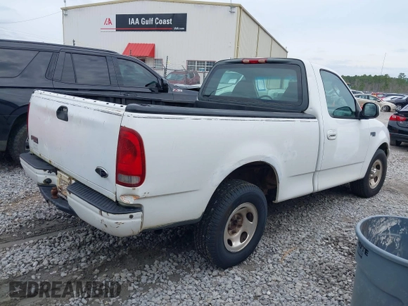 2003 Ford F-150 XL with VIN 1FTRF17253NB64662, listed as a IAAI auction lot 41681596 with 271,536 mi miles and . Bid and sale history available at DreamBid. Image 4.