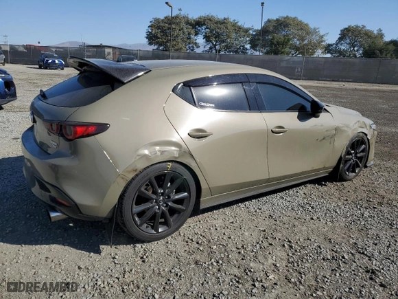 2024 Mazda Mazda3 Hatchback 2.5 Carbon Turbo with VIN JM1BPBYY6R1708786, listed as a Copart auction lot 84121104 with 26,189 mi miles and Salvage Title. Bid and sale history available at carsss.com. Image 3.