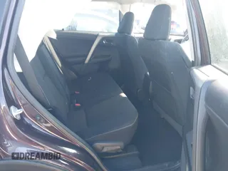 2016 Toyota RAV4 XLE с VIN 2T3RFREV2GW523265, выставлен на аукционе IAAI как лот 41332754 с пробегом 107 072 миль миль и . История ставок и продаж доступна на DreamBid. Изображение 8.