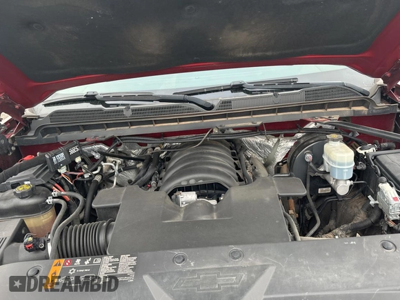 2018 Chevrolet Silverado 1500 LT with VIN 3GCUKREC0JG399301, listed as a Copart auction lot 53949965 with 164,299 mi miles and Clean Title. Bid and sale history available at carsss.com. Image 7.