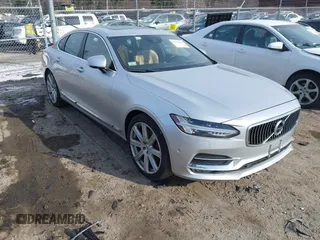 2017 Volvo S90 Inscription with VIN YV1A22MLXH1012333, listed as a IAAI auction lot 41340599 with 112,597 mi miles. Bid and sale history available at carsss.com. Image 1.