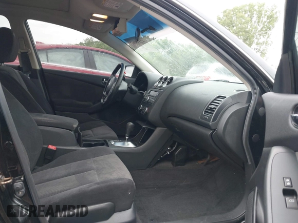 2009 Nissan Altima S with VIN 1N4AL21E69N554327, listed as a IAAI auction lot 42332862 with 169,657 mi miles and . Bid and sale history available at DreamBid. Image 5.