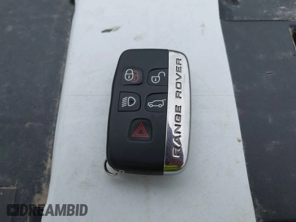 2016 Land Rover Range Rover Evoque SE with VIN SALVP2BG1GH118442, listed as a IAAI auction lot 42251448 with 104,455 mi miles and . Bid and sale history available at DreamBid. Image 11.