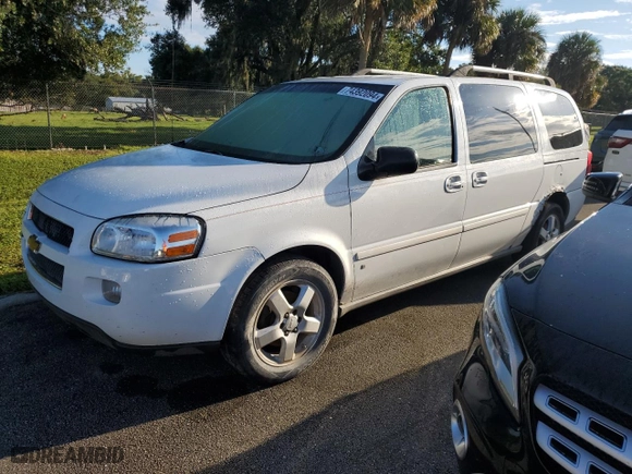 2007 Chevrolet Uplander LT w/3LT with VIN 1GNDV33197D157027, listed as a Copart auction lot 74392094 with 0 mi miles and Salvage Title. Bid and sale history available at carsss.com. Image 1.