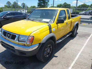 2000 Nissan Frontier XE z VIN 1N6ED26T7YC360056, wystawiony jako IAAI lot #42354804 z przebiegiem Nie podano mil oraz . Historia ofert i sprzedaży dostępna na DreamBid. Obrazek 2.