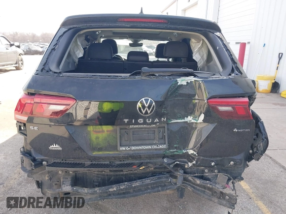 2022 Volkswagen Tiguan SE z VIN 3VV2B7AX4NM118467, wystawiony jako IAAI lot #41769676 z przebiegiem 55 305 mil mil oraz . Historia ofert i sprzedaży dostępna na DreamBid. Obrazek 6.
