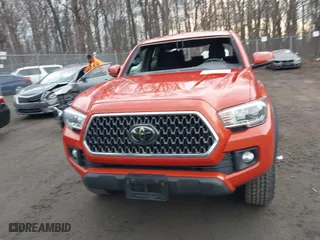 2018 Toyota Tacoma SR with VIN 3TMCZ5AN4JM161623, listed as a IAAI auction lot 41677439 with 75,549 mi miles. Bid and sale history available at carsss.com. Image 12.
