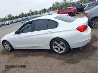 2014 BMW 3 Series 328d z VIN WBA3D3C51EK157071, wystawiony jako IAAI lot #42431879 z przebiegiem 108 655 mil mil oraz . Historia ofert i sprzedaży dostępna na DreamBid. Obrazek 14.
