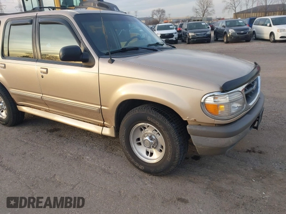 1996 Ford Explorer XL z VIN 1FMDU34X4TUD79706, wystawiony jako IAAI lot #41105853 z przebiegiem 152 175 mil mil oraz . Historia ofert i sprzedaży dostępna na DreamBid. Obrazek 12.