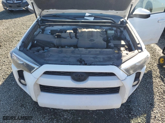 2019 Toyota 4Runner SR5 with VIN JTEBU5JR6K5677837, listed as a Copart auction lot 46954615 with 87,343 mi miles and Salvage Title. Bid and sale history available at carsss.com. Image 12.