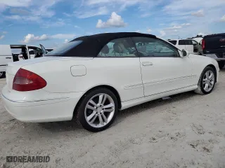2008 Mercedes-Benz CLK-Class 3.5L with VIN WDBTK56F78F251122, listed as a Copart auction lot 73884774 with 80,444 mi miles and Salvage Title. Bid and sale history available at carsss.com. Image 3.