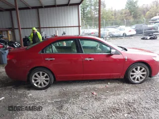 2010 Lincoln MKZ with VIN 3LNHL2GC0AR631012, listed as a IAAI auction lot 42003514 with 115,553 mi miles. Bid and sale history available at carsss.com. Image 13.