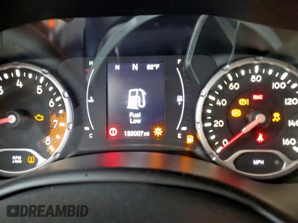 2018 Jeep Renegade Latitude z VIN ZACCJABB9JPH97519, wystawiony jako Copart lot #53047905 z przebiegiem 132 007 mil mil oraz Szkoda całkowita • Salvage title. Historia ofert i sprzedaży dostępna na DreamBid. Obrazek 9.