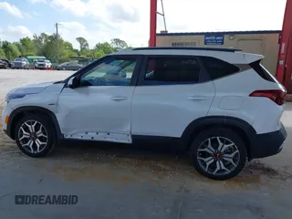 2021 Kia Seltos S z VIN KNDEUCA23M7141881, wystawiony jako IAAI lot #41949293 z przebiegiem 41 881 mil mil oraz . Historia ofert i sprzedaży dostępna na DreamBid. Obrazek 15.