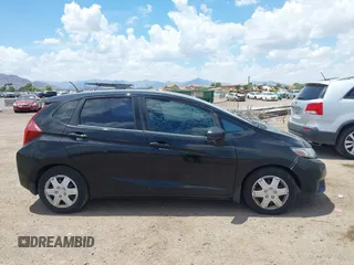 2015 Honda Fit LX с VIN 3HGGK5H5XFM757095, выставлен на аукционе IAAI как лот 42811774 с пробегом 234 237 миль миль и . История ставок и продаж доступна на DreamBid. Изображение 12.