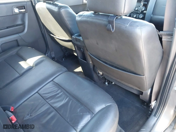 2011 Ford Escape Limited with VIN 1FMCU0EG2BKA67855, listed as a IAAI auction lot 41808002 with 183,476 mi miles. Bid and sale history available at carsss.com. Image 8.