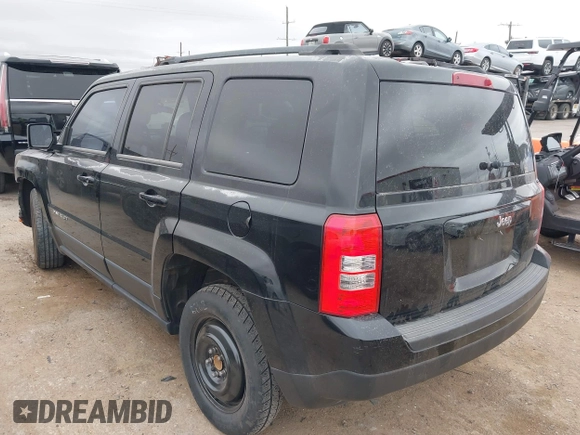 2014 Jeep Patriot Latitude с VIN 1C4NJPFA3ED547906, выставлен на аукционе IAAI как лот 42146770 с пробегом 67 212 миль миль и . История ставок и продаж доступна на DreamBid. Изображение 3.