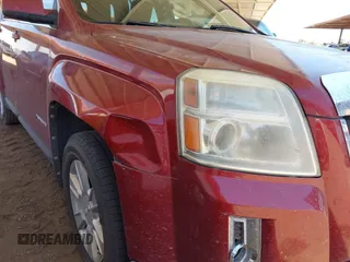 2011 GMC Terrain SLE-2 z VIN 2CTALSEC5B6226401, wystawiony jako IAAI lot #42168653 z przebiegiem 156 977 mil mil oraz . Historia ofert i sprzedaży dostępna na DreamBid. Obrazek 6.