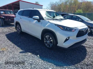 2023 Toyota Highlander L z VIN 5TDKDRBH2PS041970, wystawiony jako IAAI lot #42091147 z przebiegiem 23 449 mil mil oraz . Historia ofert i sprzedaży dostępna na DreamBid. Obrazek 1.