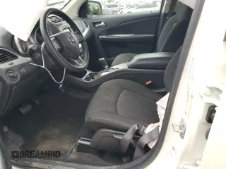 2019 Dodge Journey SE z VIN 3C4PDCBB5KT821359, wystawiony jako Copart lot #56091224 z przebiegiem 68 709 mil mil oraz Szkoda całkowita • Salvage title. Historia ofert i sprzedaży dostępna na DreamBid. Obrazek 7.