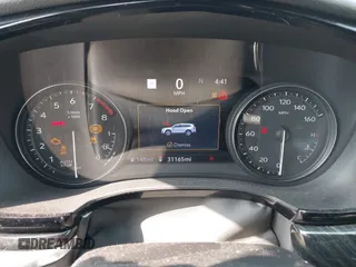 2022 Cadillac XT6 Premium Luxury z VIN 1GYKPCRS2NZ127050, wystawiony jako IAAI lot #42072418 z przebiegiem 31 165 mil mil oraz . Historia ofert i sprzedaży dostępna na DreamBid. Obrazek 7.