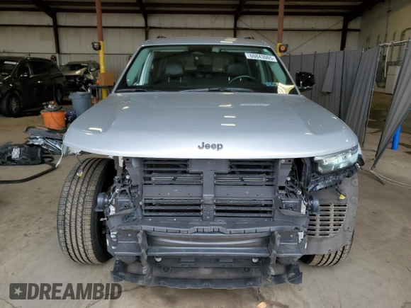 2021 Jeep Grand Cherokee Limited with VIN 1C4RJKBG5M8124315, listed as a Copart auction lot 60843065 with 52,204 mi miles and Salvage title. Bid and sale history available at DreamBid. Image 5.