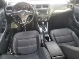 2012 Volkswagen Jetta SEL с VIN 3VWLP7AJ2CM452782, выставлен на аукционе Copart как лот 41502725 с пробегом 153 132 миль миль и Списание • Salvage title. История ставок и продаж доступна на DreamBid. Изображение 8.