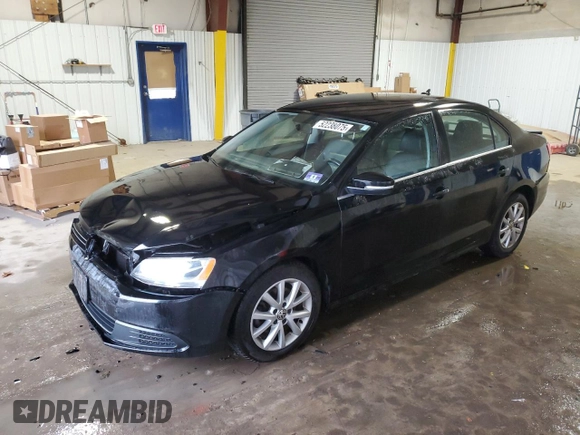 2013 Volkswagen Jetta SE with VIN 3VWDP7AJ2DM424549, listed as a Copart auction lot 52238075 with 268,512 mi miles and Salvage title. Bid and sale history available at DreamBid. Image 1.