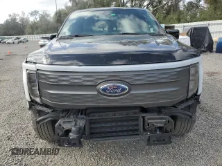 2022 Ford F-150 Lightning Pro z VIN 1FT6W1EV4NWG14041, wystawiony jako Copart lot #85252844 z przebiegiem 31 093 mil mil oraz Szkoda całkowita • Salvage title. Historia ofert i sprzedaży dostępna na DreamBid. Obrazek 5.