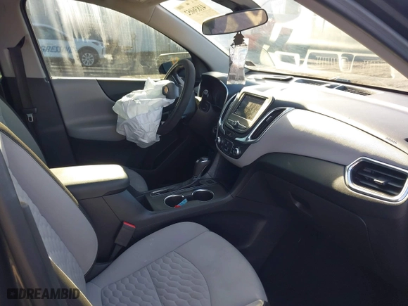 2020 Chevrolet Equinox LS with VIN 3GNAXSEV4LS504720, listed as a IAAI auction lot 41836052 with 110,627 mi miles. Bid and sale history available at carsss.com. Image 5.