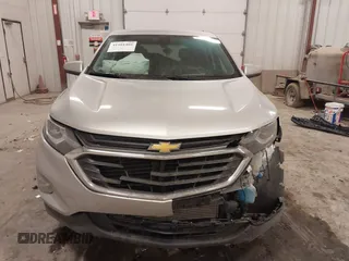 2020 Chevrolet Equinox LT with VIN 3GNAXTEV6LS583166, listed as a IAAI auction lot 41501466 with 72,125 mi miles. Bid and sale history available at carsss.com. Image 12.