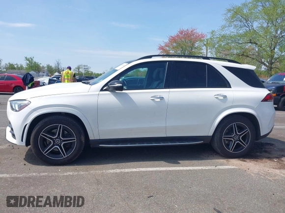 2020 Mercedes-Benz GLE 350 z VIN 4JGFB4KB2LA172745, wystawiony jako IAAI lot #42146951 z przebiegiem 129 303 mil mil oraz . Historia ofert i sprzedaży dostępna na DreamBid. Obrazek 14.