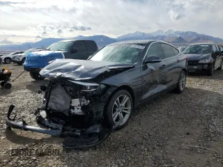 2018 BMW 3 Series 340i xDrive with VIN WBA8Y3C53JG451305, listed as a Copart auction lot 44239415 with 56,642 mi miles and Salvage Title. Bid and sale history available at carsss.com. Image 1.
